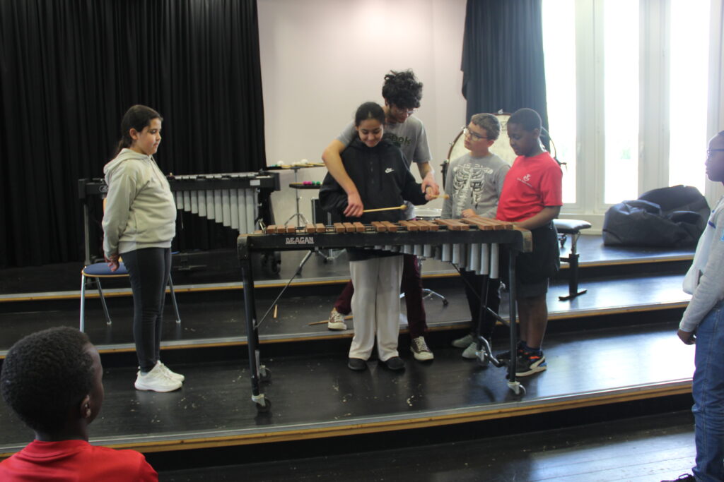 Atelier musique percussions, xylophone